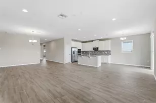 17618 Cortes Creek Blvd, Spring Hill, FL 34610 - Photo 19