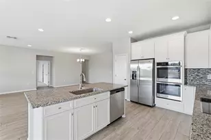 17618 Cortes Creek Blvd, Spring Hill, FL 34610 - Photo 13