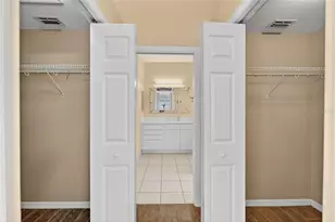 1615 Oracle Dr, Ruskin, FL 33573 - Photo 39