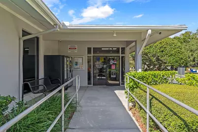 3277 Fox Chase Circle N #105, Palm Harbor, FL 34683 - Photo 29