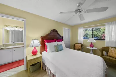 3277 Fox Chase Circle N #105, Palm Harbor, FL 34683 - Photo 25