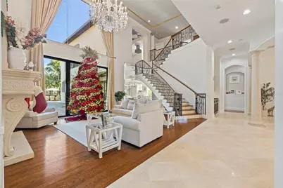 17301 Ladera Estates Boulevard, Lutz, FL 33548 - Photo 5