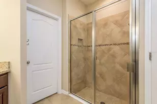 12910 Whittington Ct, Largo, FL 33773 - Photo 17