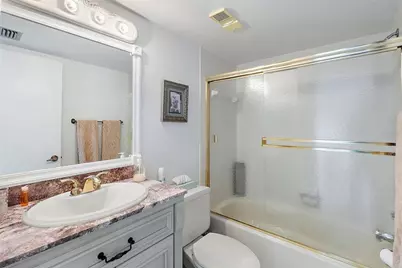 6322 Palma Del Mar Boulevard S #209, Saint Petersburg, FL 33715 - Photo 17