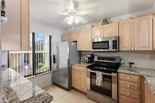 6322 Palma Del Mar Blvd S, Saint Petersburg, FL 33715 - Photo 5