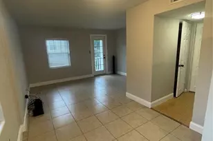 727 1/2 Edgewater Dr, Orlando, FL 32804 - Photo 5