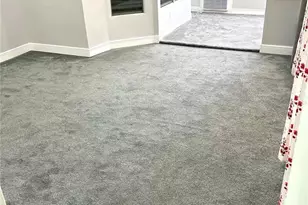 12221 Anne Kenia Dr, Thonotosassa, FL 33592 - Photo 9