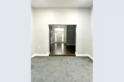 12221 Anne Kenia Drive, Thonotosassa, FL 33592 - Photo 11