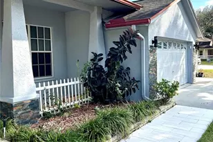 12221 Anne Kenia Dr, Thonotosassa, FL 33592 - Photo 5