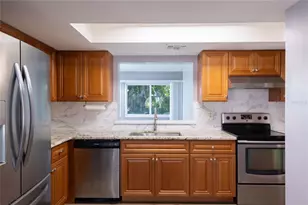 501 Rubens Dr, Nokomis, FL 34275 - Photo 13