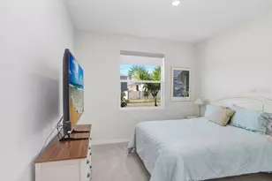 33570 Darley Dl Trl, Wesley Chapel, FL 33545 - Photo 7