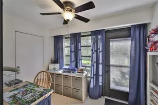 313 Knottwood Ct, Sun City Center, FL 33573 - Photo 23