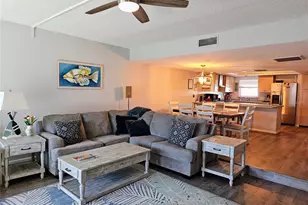 255 Capri Cir N, Treasure Island, FL 33706 - Photo 7