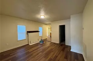 665 26th Ave S, Saint Petersburg, FL 33705 - Photo 7