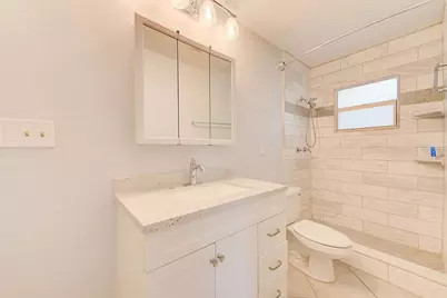 857 180th Avenue E, Redington Shores, FL 33708 - Photo 13