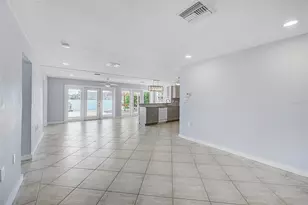 857 180th Ave E, Redington Shores, FL 33708 - Photo 9