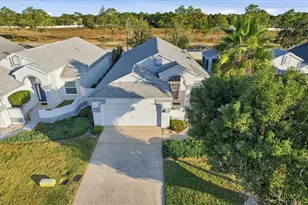 1046 Castille Dr, Spring Hill, FL 34608 - Photo 37