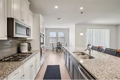 12326 Blue Pacific Drive, Riverview, FL 33579 - Photo 9