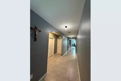 33318 Hamilton Hill Ln, Wesley Chapel, FL 33545 - Photo 5