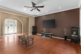 3475 Sherrouse Ln, Lakeland, FL 33810 - Photo 9