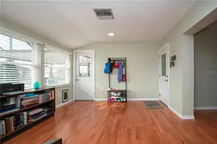 618 Oakmont Ave, Sun City Center, FL 33573 - Photo 11