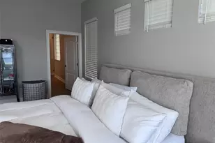 9973 Sago Point Dr, Seminole, FL 33777 - Photo 25