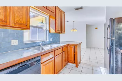 633 Huntington Street, Brandon, FL 33511 - Photo 15