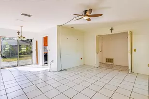 633 Huntington St, Brandon, FL 33511 - Photo 9