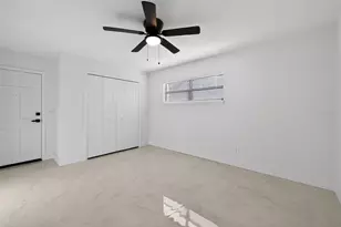 8315 Millwood Dr, Tampa, FL 33615 - Photo 23