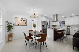 8315 Millwood Dr, Tampa, FL 33615 - Photo 9