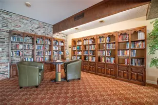 5020 Brittany Dr S, Saint Petersburg, FL 33715 - Photo 29