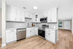 2359 Finlandia Ln, Clearwater, FL 33763 - Photo 11