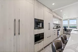 17940 Gulf Blvd, Redington Shores, FL 33708 - Photo 11