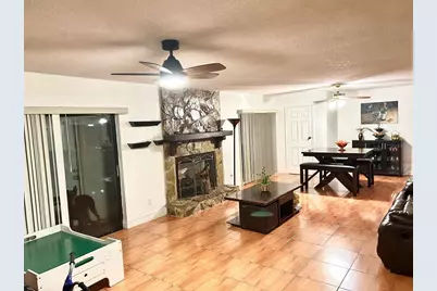 522 Wynnwood Drive, Brandon, FL 33511 - Photo 11