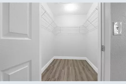 913 York Drive, Brandon, FL 33510 - Photo 15