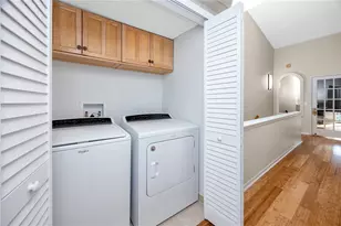 413 Haven Point Dr, Treasure Island, FL 33706 - Photo 29