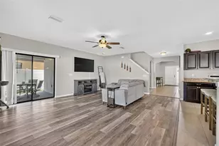 11214 Carrick Stone St, Wimauma, FL 33598 - Photo 17