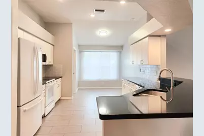 30712 Tremont Drive, Wesley Chapel, FL 33543 - Photo 21