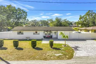 13216 Forest Hills Dr, Tampa, FL 33612 - Photo 51