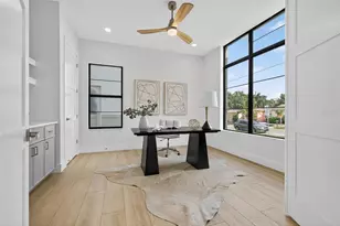 4535 26th Ave S, Saint Petersburg, FL 33711 - Photo 9