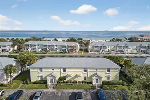 4872 Beach Dr SE, Saint Petersburg, FL 33705 - Photo 1