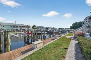 4872 Beach Dr SE, Saint Petersburg, FL 33705 - Photo 27