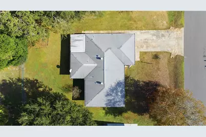 155 W Sugarmaple Lane, Beverly Hills, FL 34465 - Photo 3