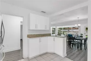 4105 W Oakellar Ave, Tampa, FL 33611 - Photo 3