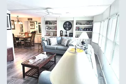 8010 Highpoint Boulevard, Brooksville, FL 34613 - Photo 9