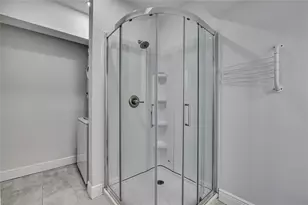 4354 Outrigger Ln, Tampa, FL 33615 - Photo 19