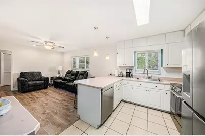 12710 Greenmoor Drive, Tampa, FL 33618 - Photo 15