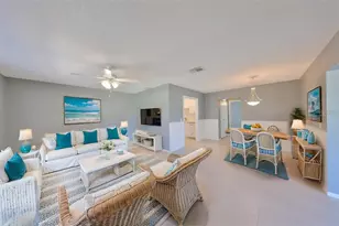 124 Gloucester Blvd, Sun City Center, FL 33573 - Photo 9