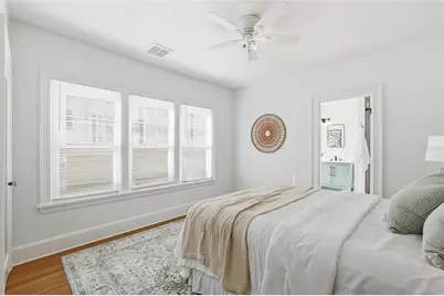 918 45th Street N, Saint Petersburg, FL 33713 - Photo 17