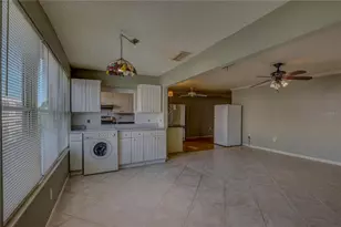 5501 80th St N, Saint Petersburg, FL 33709 - Photo 13